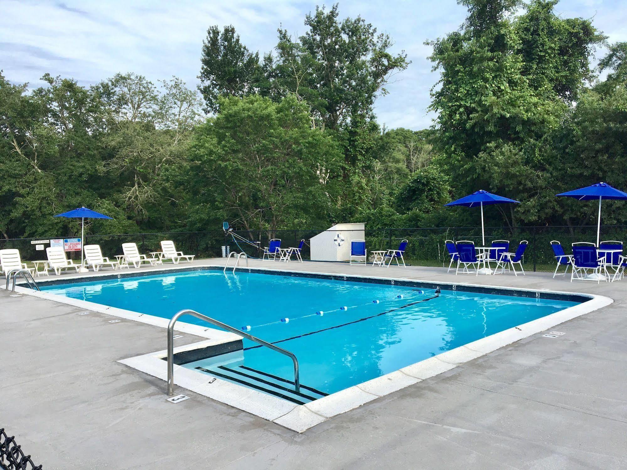 Kingfisher Lodging Dennis Ngoại thất bức ảnh